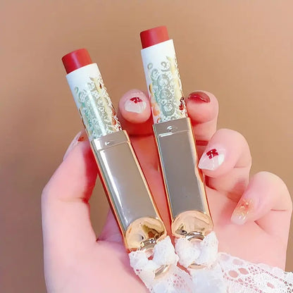 Lace-Embossed Velvet Matte Lipstick
