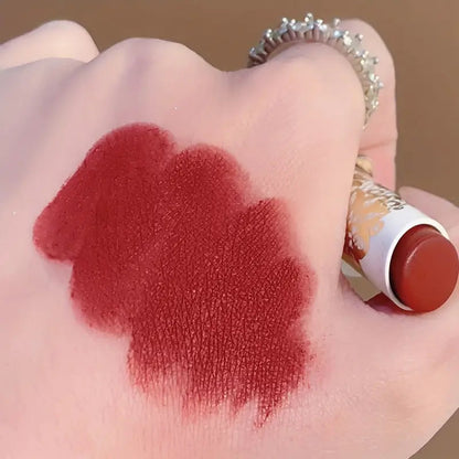 Lace-Embossed Velvet Matte Lipstick